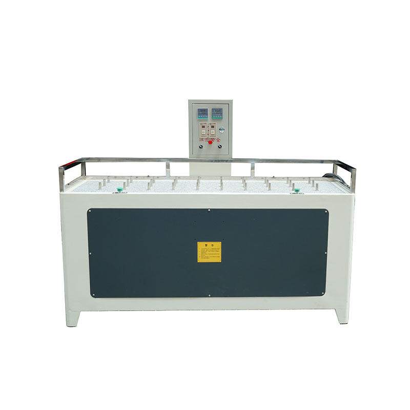 測(cè)溫機(jī)